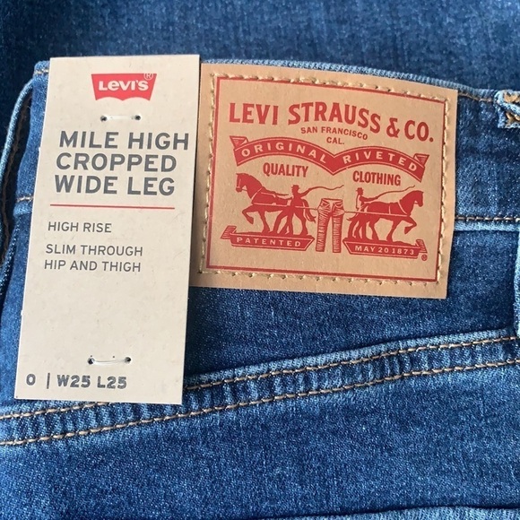 Levi’s jeans pants mile high cropped wide … - Picture 6 of 7